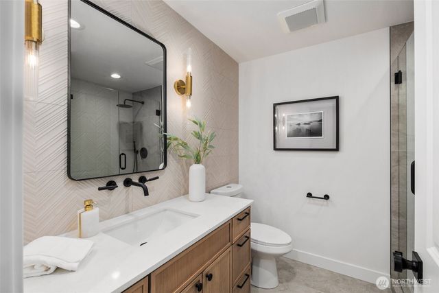 6118 51st Street NW, Gig Harbor, WA 98335