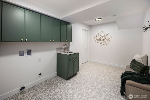 6118 51st Street NW, Gig Harbor, WA 98335