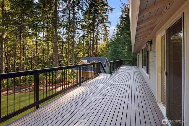 6118 51st Street NW, Gig Harbor, WA 98335