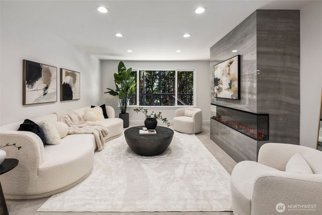 6118 51st Street NW, Gig Harbor, WA 98335