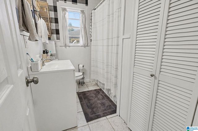 1811 21ST AVENUE, Calera, AL 35040