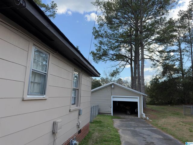 1811 21ST AVENUE, Calera, AL 35040