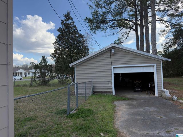 1811 21ST AVENUE, Calera, AL 35040