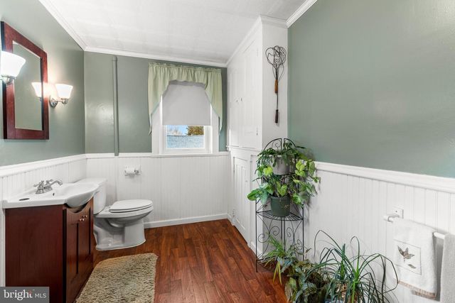 954 ANDERSON FERRY RD, Mount Joy, PA 17552