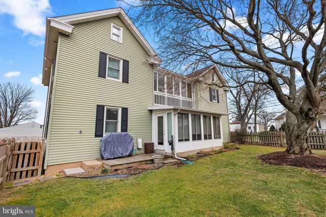 954 ANDERSON FERRY RD, Mount Joy, PA 17552