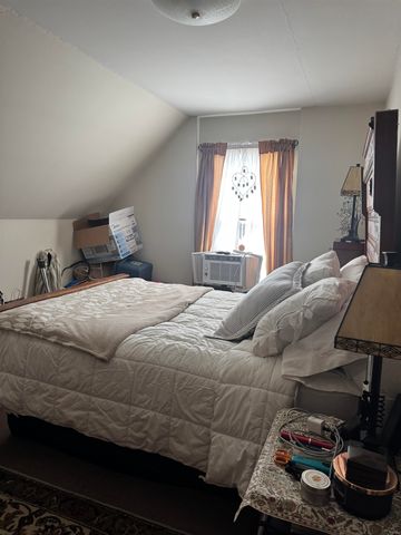 147 Hanover Street, Lebanon, NH 03766