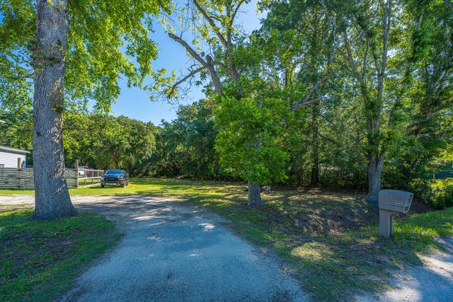 1536 A Boston Grill Road, Mount Pleasant, SC 29466