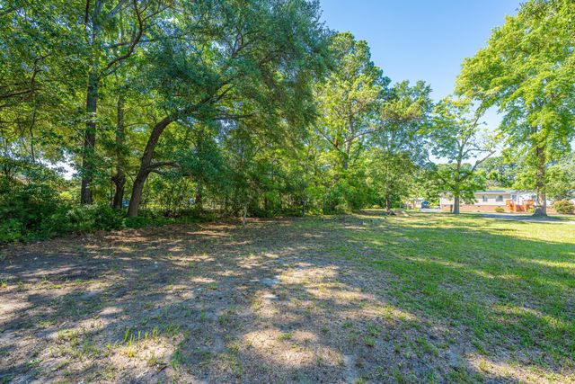 1536 A Boston Grill Road, Mount Pleasant, SC 29466