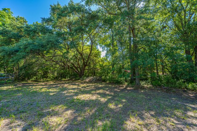 1536 A Boston Grill Road, Mount Pleasant, SC 29466