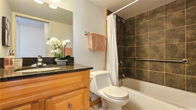 3138 Waialae Avenue 422, Honolulu, HI 96816