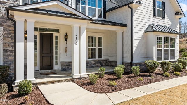 7100 Hasentree Club Drive, Wake Forest, NC 27587