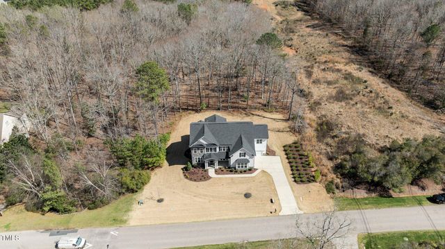 7100 Hasentree Club Drive, Wake Forest, NC 27587