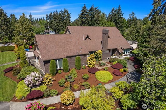 24832 12th Avenue S, Des Moines, WA 98198