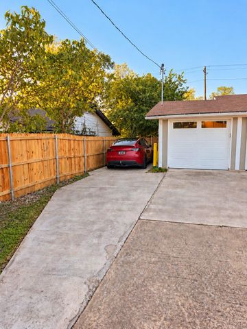 5510 Manor RD B, Austin, TX 78723
