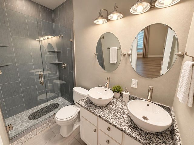 5510 Manor RD B, Austin, TX 78723