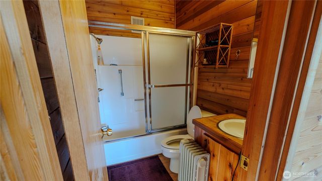 177 Blakely Drive, Blakely Island, WA 98222