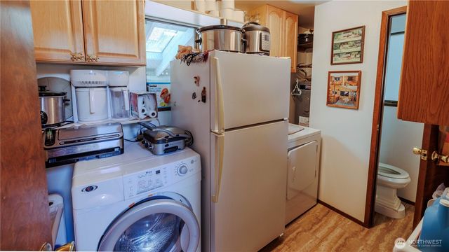 177 Blakely Drive, Blakely Island, WA 98222