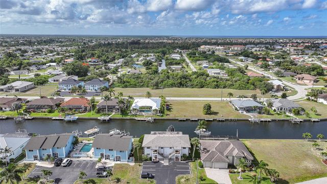 1432 MEDITERRANEAN DRIVE 2B, Punta Gorda, FL 33950
