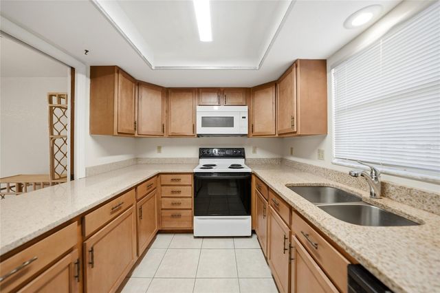 1432 MEDITERRANEAN DRIVE 2B, Punta Gorda, FL 33950