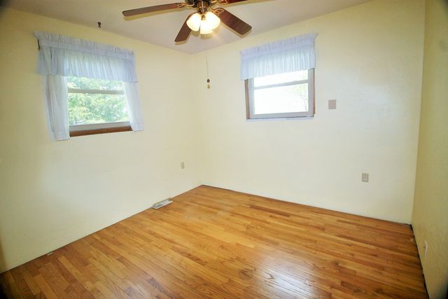 10093 Wolf Road, Geneseo, IL 61254