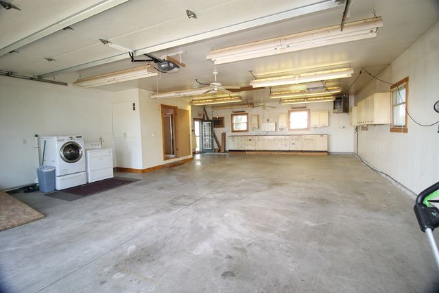 10093 Wolf Road, Geneseo, IL 61254