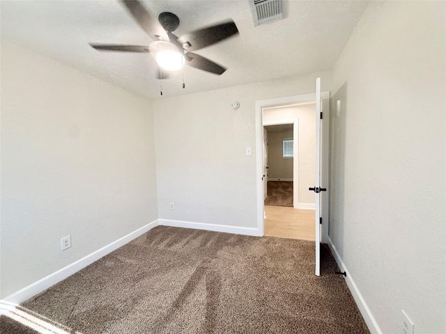 1429 Northview Drive, Angleton, TX 77515