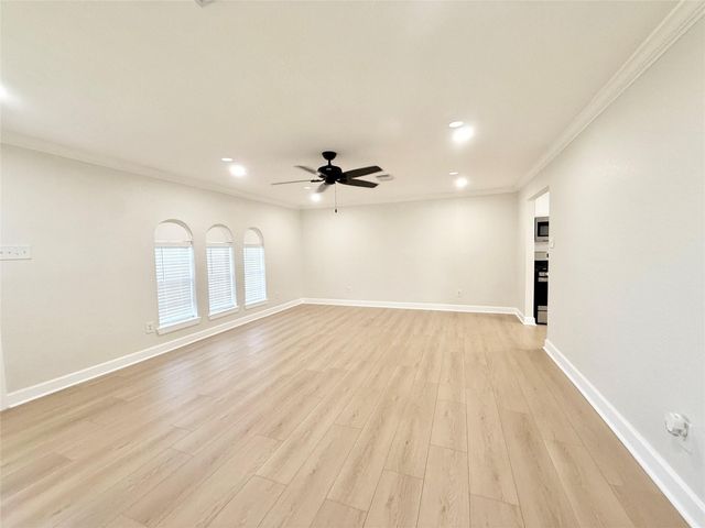 1429 Northview Drive, Angleton, TX 77515