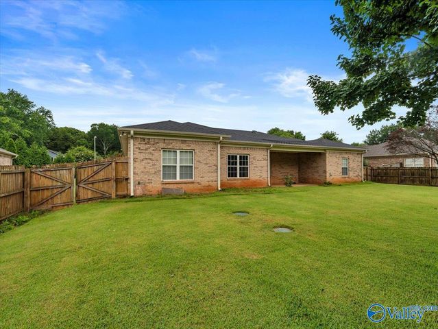 510 Bell Circle, Huntsville, AL 35811