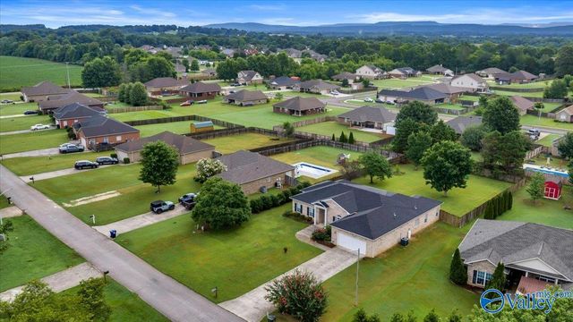 510 Bell Circle, Huntsville, AL 35811