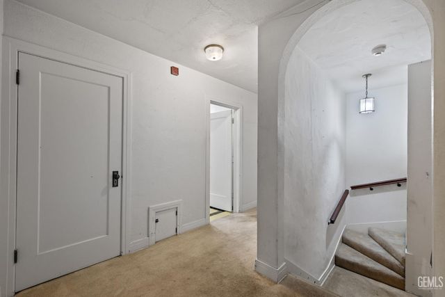 240 Pacific Street, Bakersfield, CA 93305