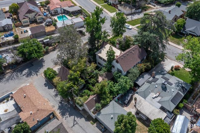 240 Pacific Street, Bakersfield, CA 93305