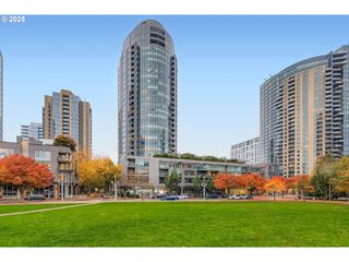 3601 S RIVER Pkwy, Portland, OR 97239