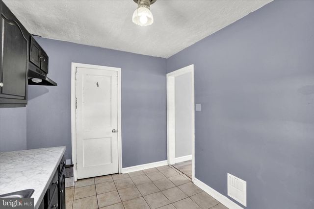 1123 E POPLAR ST, York, PA 17403