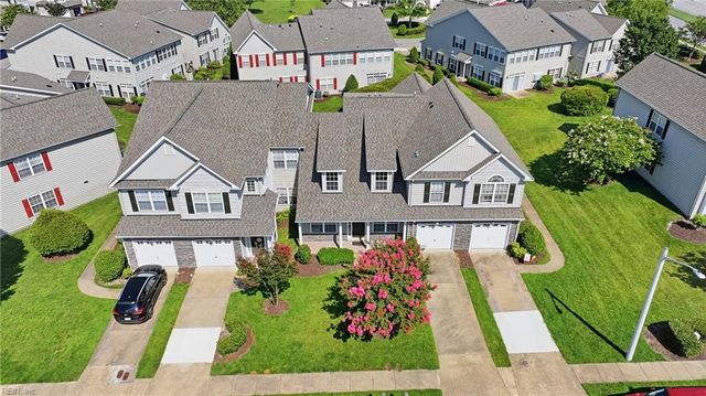 1802 Gunston DR, Suffolk, VA 23434