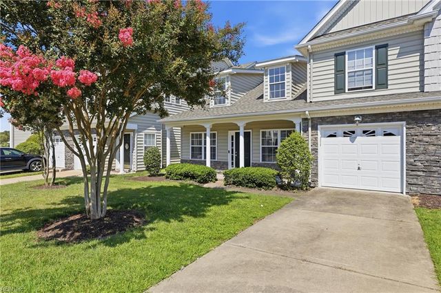1802 Gunston DR, Suffolk, VA 23434