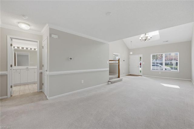 1802 Gunston DR, Suffolk, VA 23434