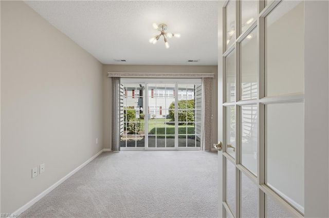 1802 Gunston DR, Suffolk, VA 23434