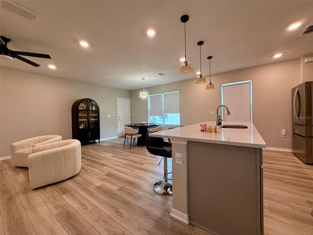 6475 BREEZE FILLED LANE, Winter Garden, FL 34787