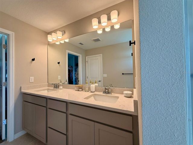 6475 BREEZE FILLED LANE, Winter Garden, FL 34787