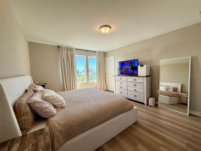 6475 BREEZE FILLED LANE, Winter Garden, FL 34787