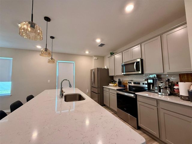6475 BREEZE FILLED LANE, Winter Garden, FL 34787