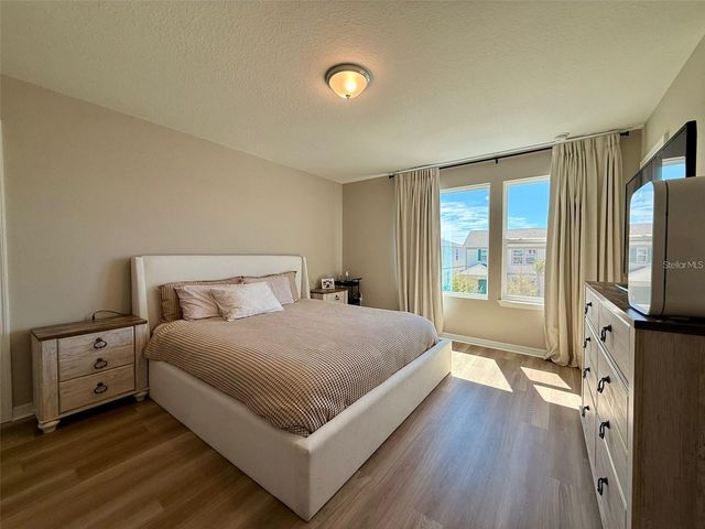 6475 BREEZE FILLED LANE, Winter Garden, FL 34787