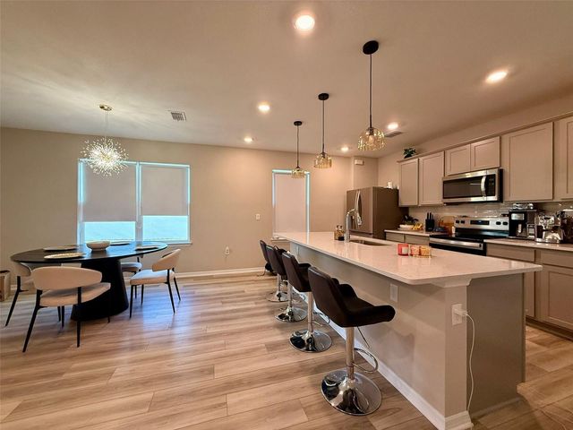 6475 BREEZE FILLED LANE, Winter Garden, FL 34787