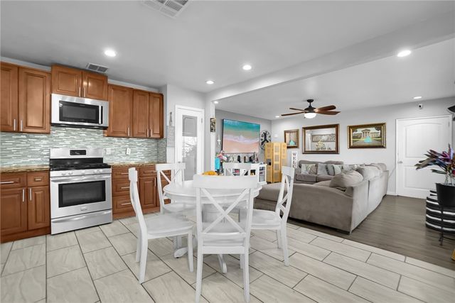 32533 Avenue E, Yucaipa, CA 92399