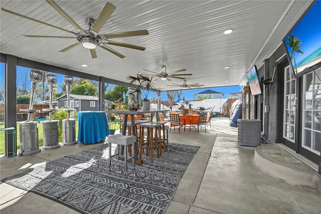 32533 Avenue E, Yucaipa, CA 92399