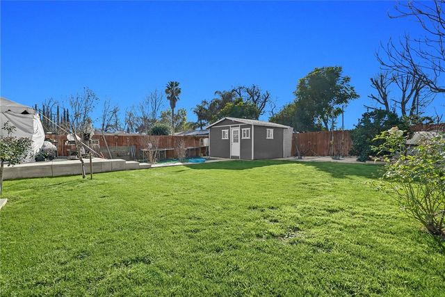 32533 Avenue E, Yucaipa, CA 92399