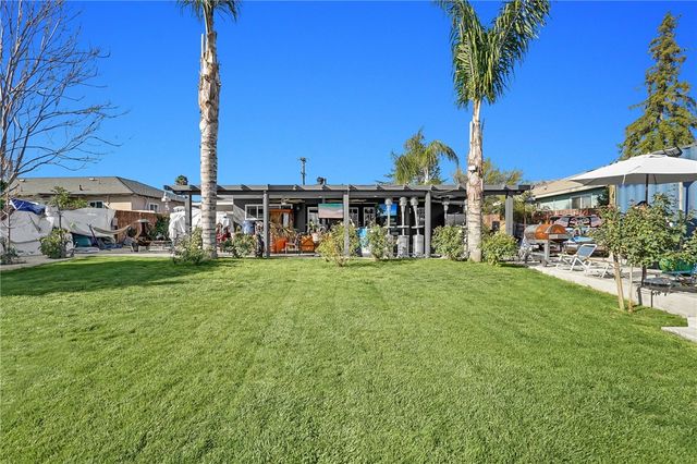 32533 Avenue E, Yucaipa, CA 92399