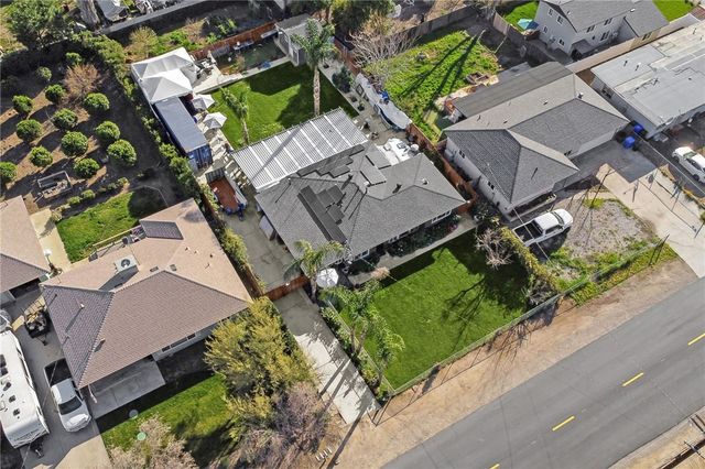 32533 Avenue E, Yucaipa, CA 92399