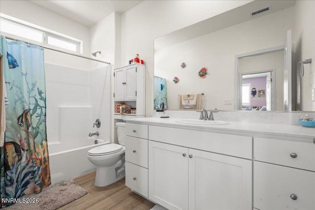 6174 Red Sun Drive, Sparks, NV 89436