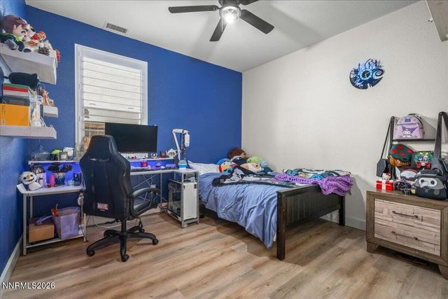 6174 Red Sun Drive, Sparks, NV 89436